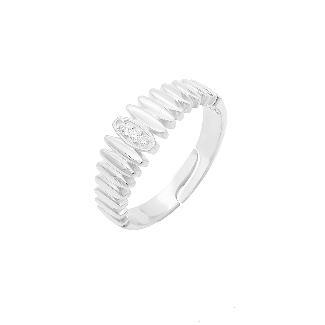 WAVE DESIGN ZIRKONIA RING